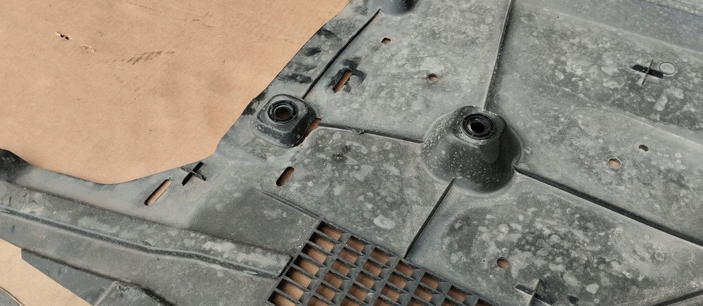 фото №7, Плита защита подвеска правая renault kangoo iv 748147896r