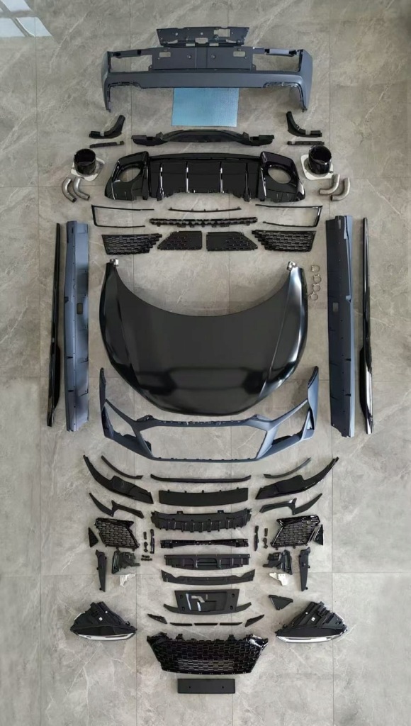 фото №2, Кузов kit do audi r8 2010 + w стиль poliftowym 2023