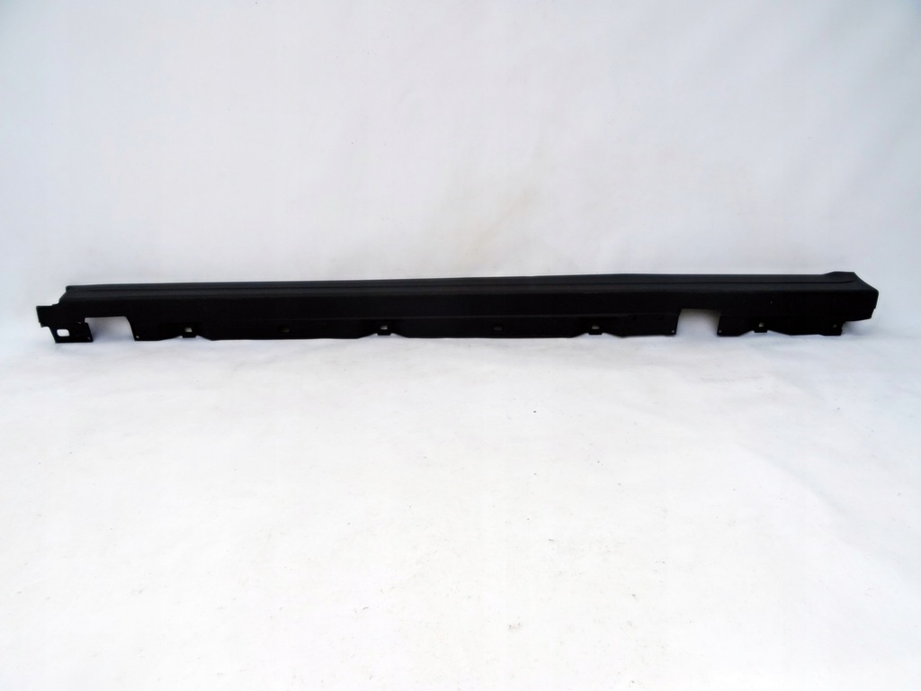 фото №1, Молдинг порог левая mercedes x247 x243