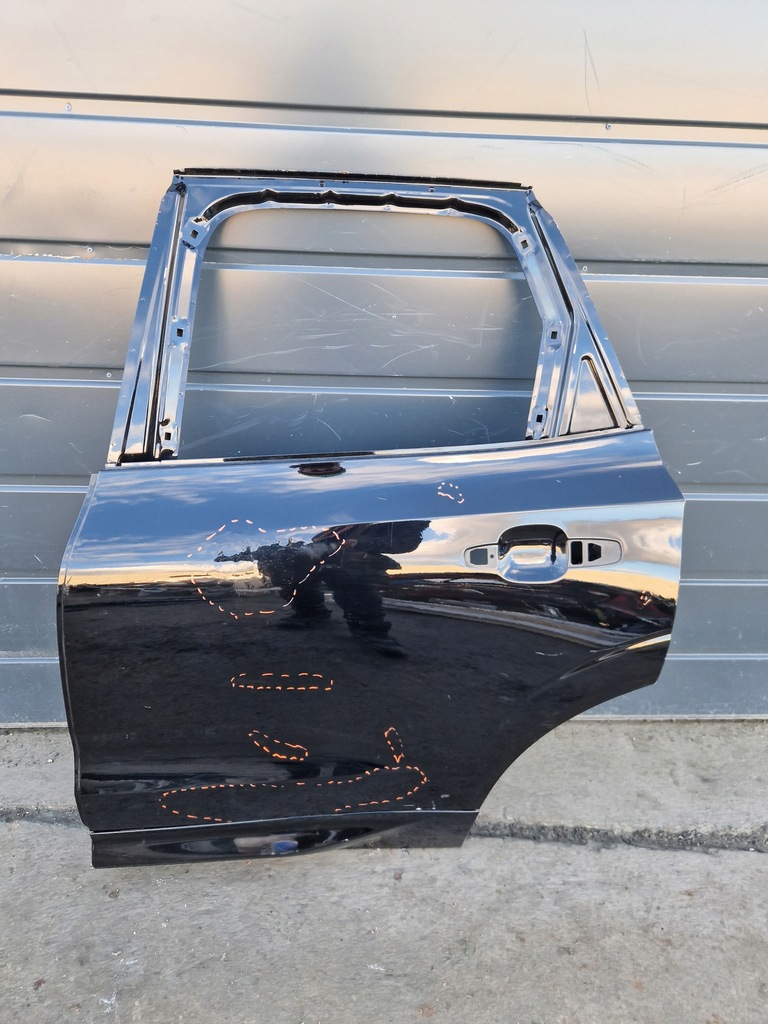 фото №1, Volvo xc60 ii 2017- дверь задняя левая