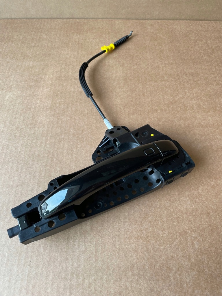 Купити Ручка двері правий перед audi a4 b8 a5 8t key less