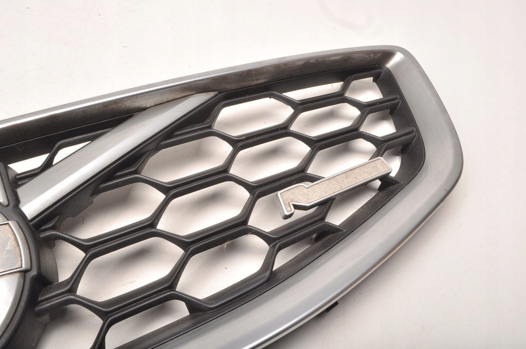 фото №11, Volvo c30 решётка радиатора решётка радиатора решётка радиатора lift r-design 31214622