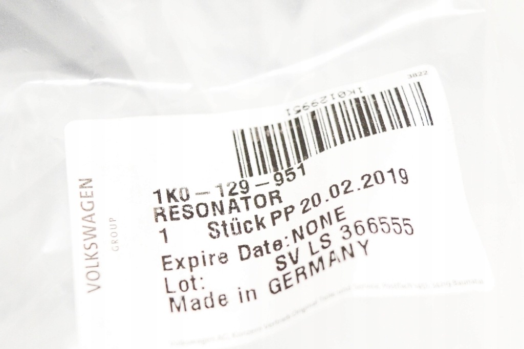 фото №8, Volkswagen jetta a6 резонатор впуску повітря 1k0129951 2.0 tdi оригінальний
