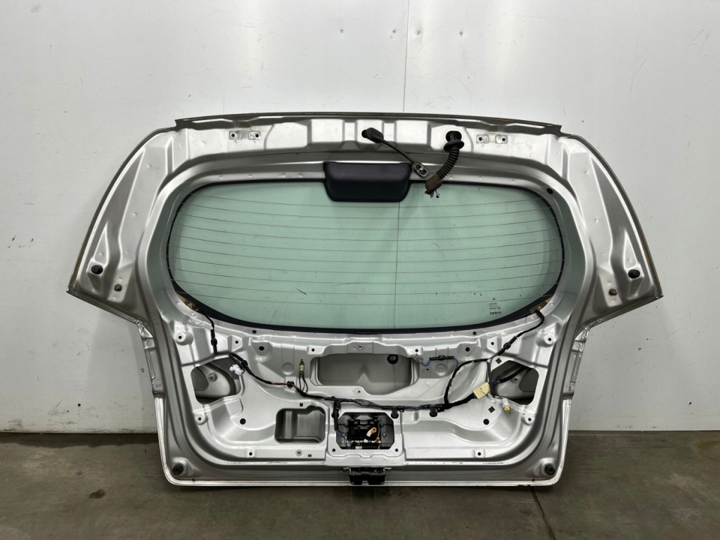 фото №11, Крышка багажника багажника mitsubishi colt vi 6 z30 3d 04-12r.