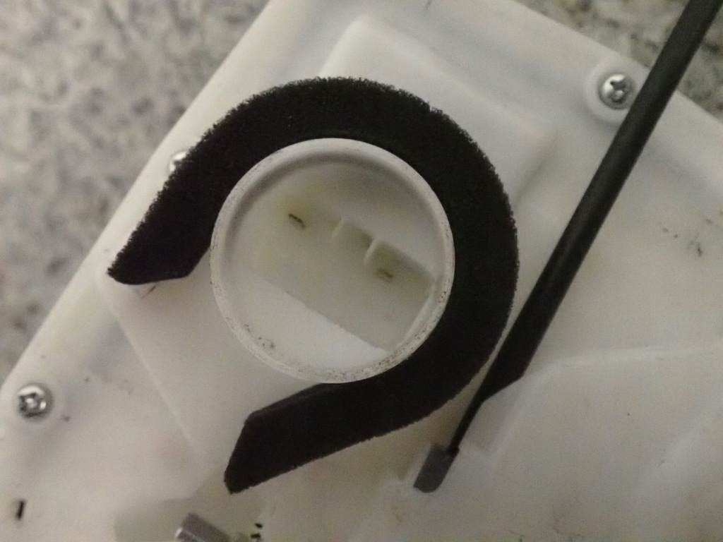 фото №5, Suzuki swift 10- mk7 замок двері задній правий eu