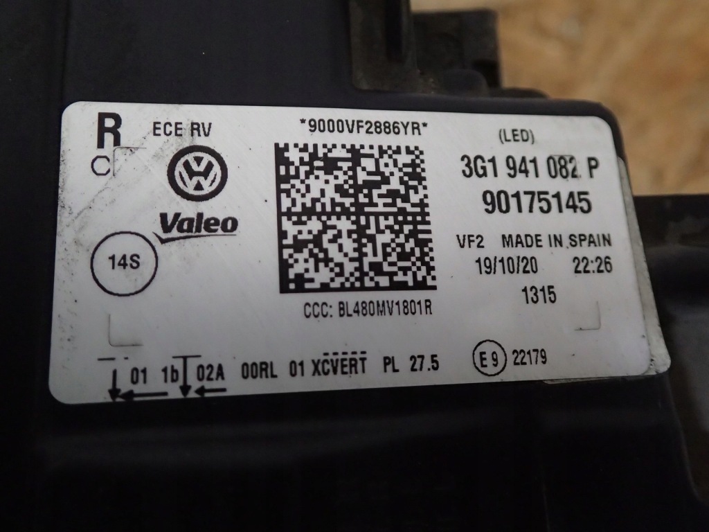 Лампа правая full led vw passat b8 lift 3g1941082p Киев