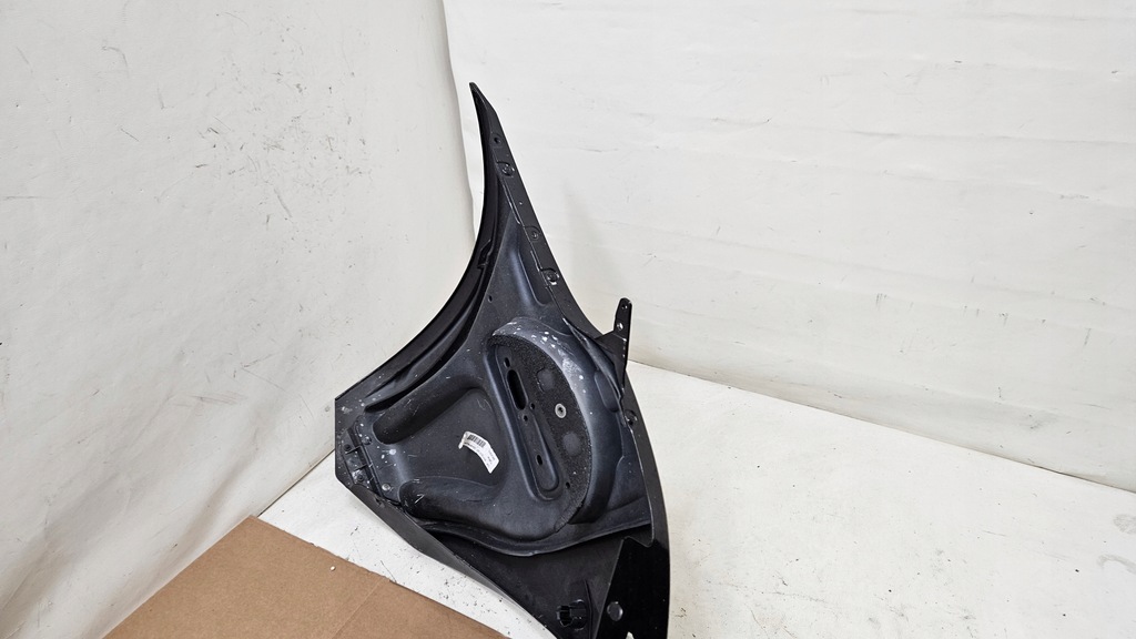 фото №9, Бампер задня задній aston martin vantage v12 оригінальний