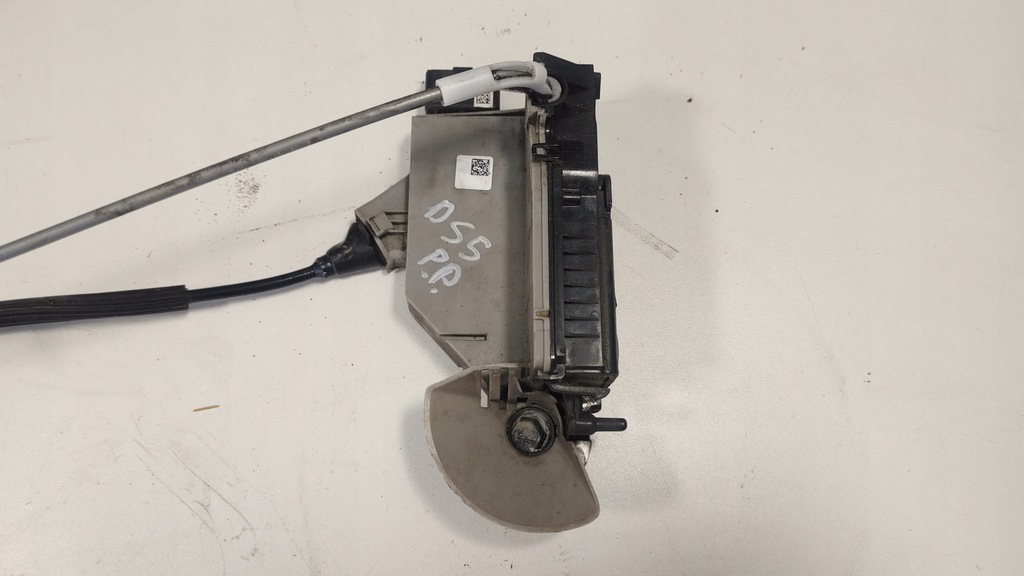 фото №1, Citroen ds5 замок двері перед 6 pin 9686919580