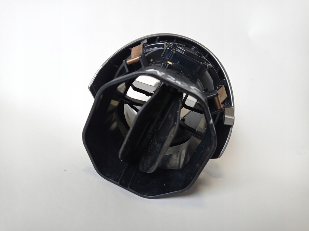 фото №7, Решётка обдув mercedes w205