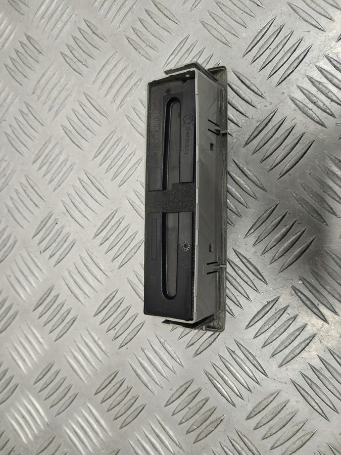 фото №3, Решётка обдув vw sharan