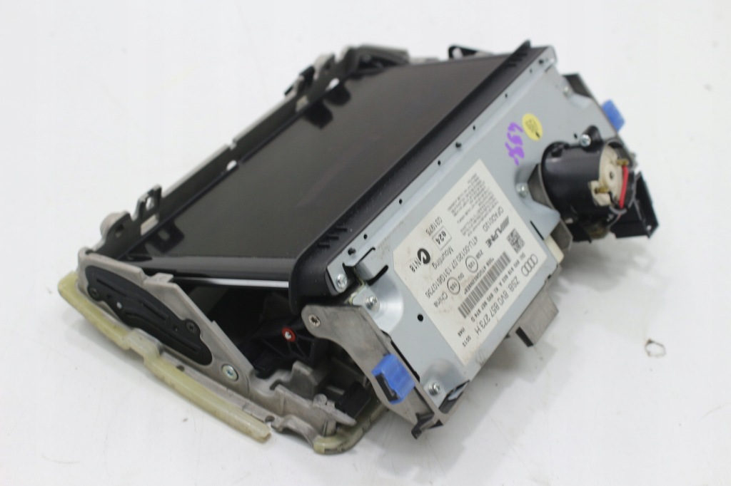 фото №1, Audi a3 8v экран дисплей 8v0857273h