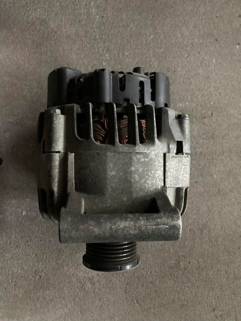 Купить Генератор peugeot citroen v761548480