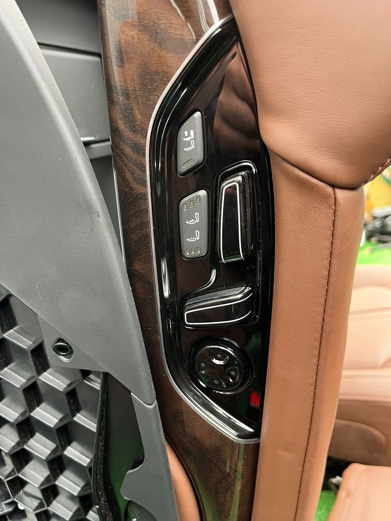 фото №9, Audi a8 4h4 d4 сиденья заднее сиденье массаж экраны вентилируемые подогрев