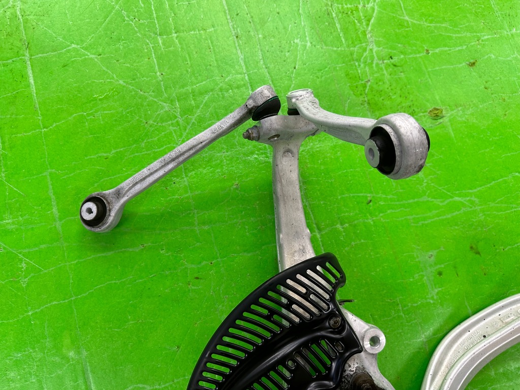 фото №5, Поворотний кулак ліва лівий перед важіль важелі a7 a6 c8 4k0407560d оригінал