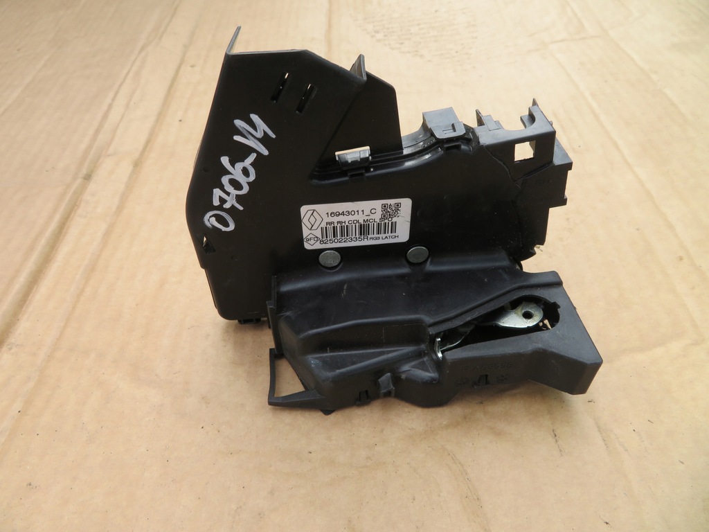 фото №1, Renault scenic iv 4 замок дверь задняя rh 825022335r