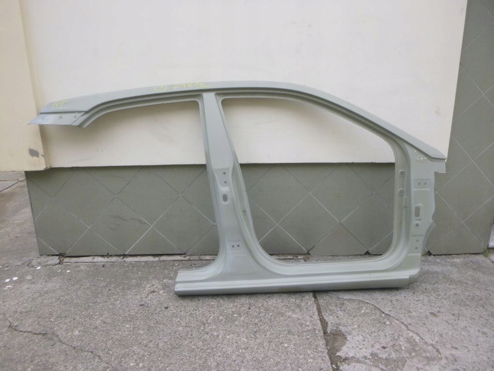 фото №1, Hyundai i20 ii 2014- блок двигателя порог правый рама