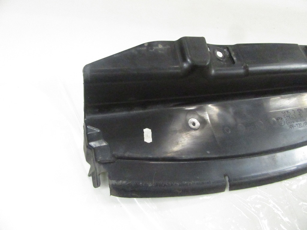 Захист прокладка нижня радіатора підвіска bmw e81 e82 e87 Недорого