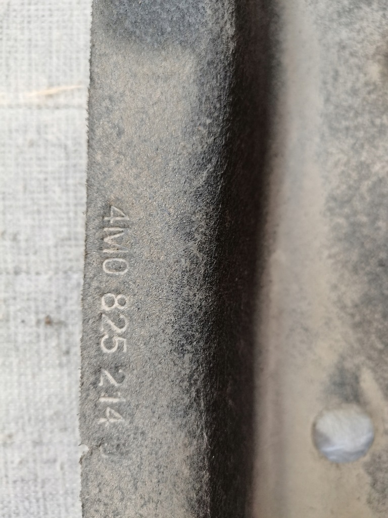 фото №7, Audi q7 4m защита подвеска правая левая 4m0825213j/214j