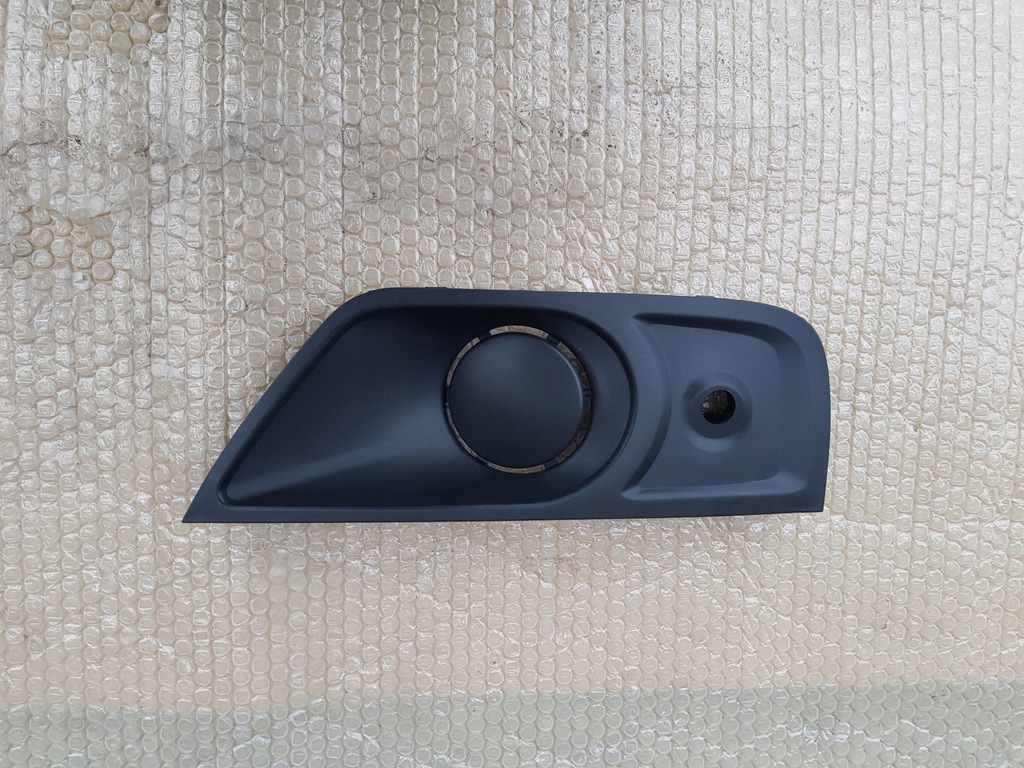 фото №1, Renault master iv заглушка бампера права перед