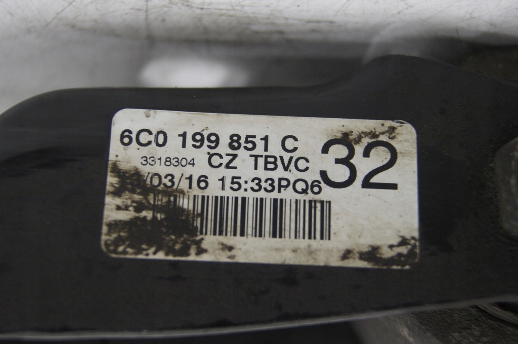 фото №10, Подушка двигателя коробки передач 1.6 tdi toledo iv lift