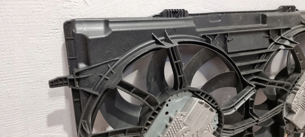 Вентилятор радіатора audi q7 q5 a6 a7 a8 Зі Шроту