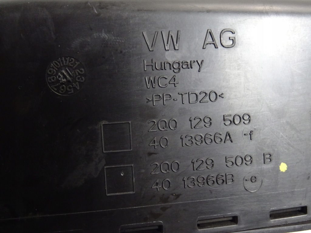 фото №10, Seat arona воздуховод впуск воздуха воздухозаборник 2q0129509 2q0129509b