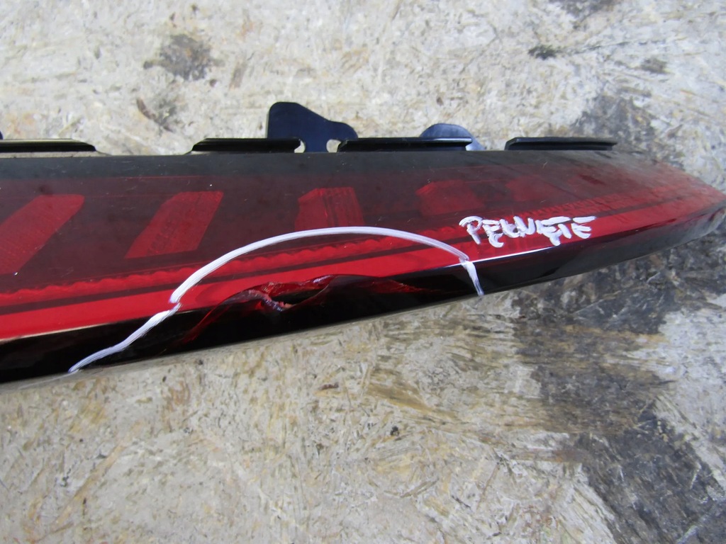 фото №8, Kia ev6 лампа правая задняя 92402-cv000