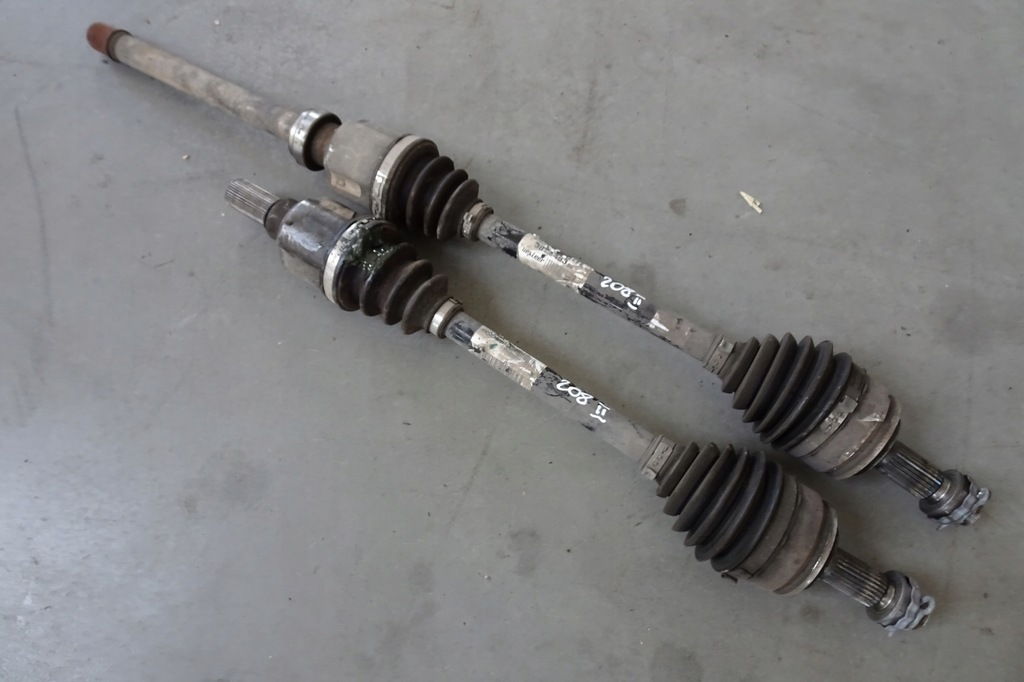 фото №1, Peugeot 208 ii привідний вал перед передня ліва