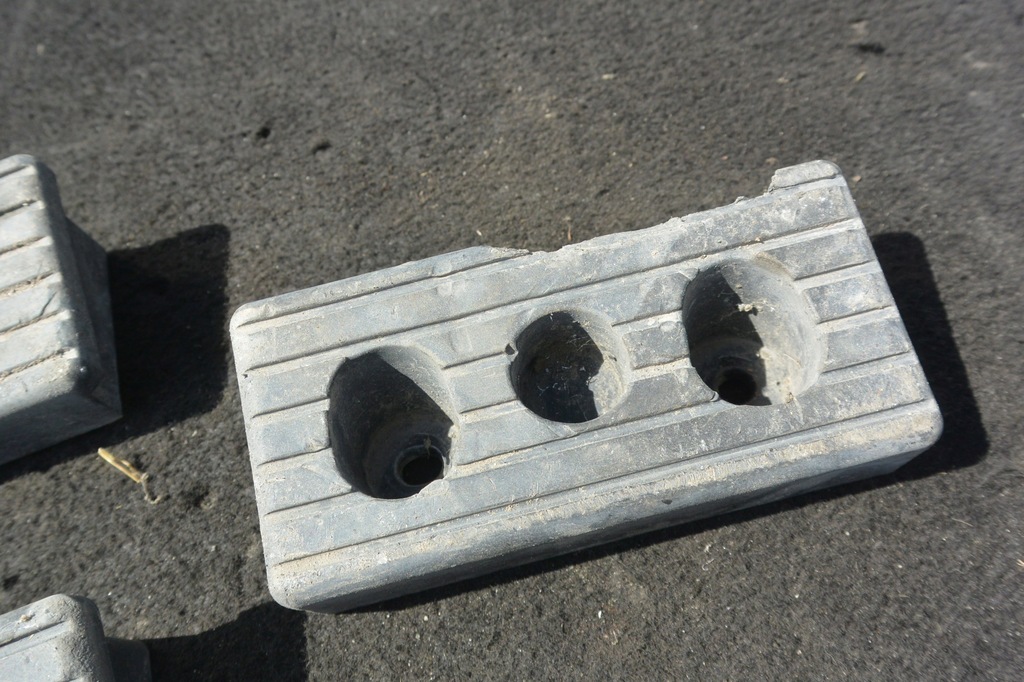 фото №5, Підніжка pod домкрат tesla model s