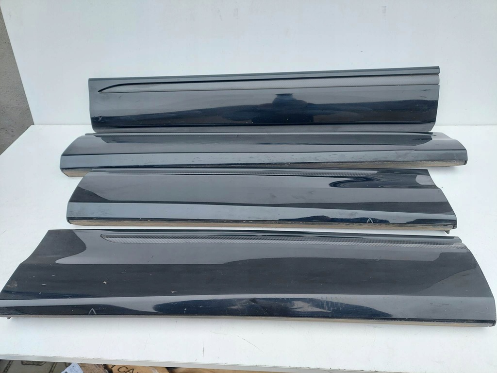 фото №1, Q8 sq8 молдинг дверь левая правая перед задняя карбон