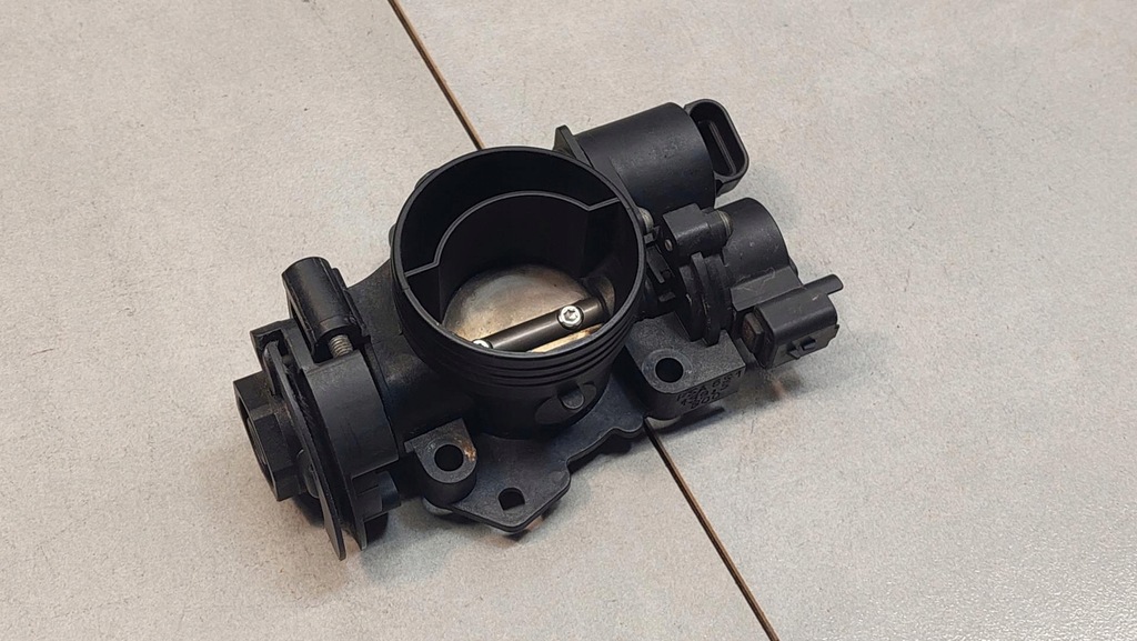 фото №8, Дросельна заслінка citroen c2 1.4 b psa651