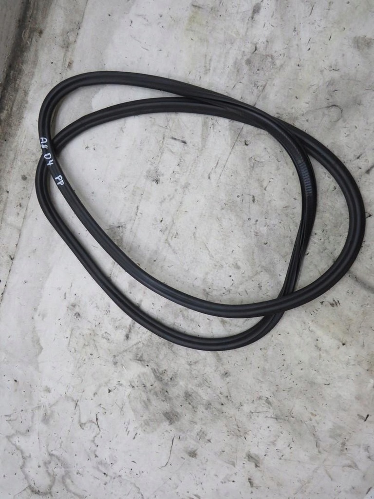 фото №1, Прокладка двері правий лівий перед audi a8 d4