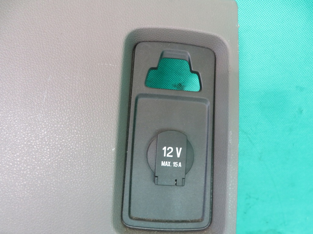 фото №6, Панель приладів консоль салонна з решітка роз'єм електричний scania g410 23r