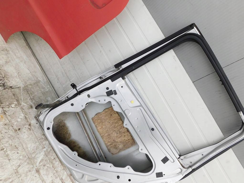 фото №9, Ford focus c-max i 2006r двері правий задня