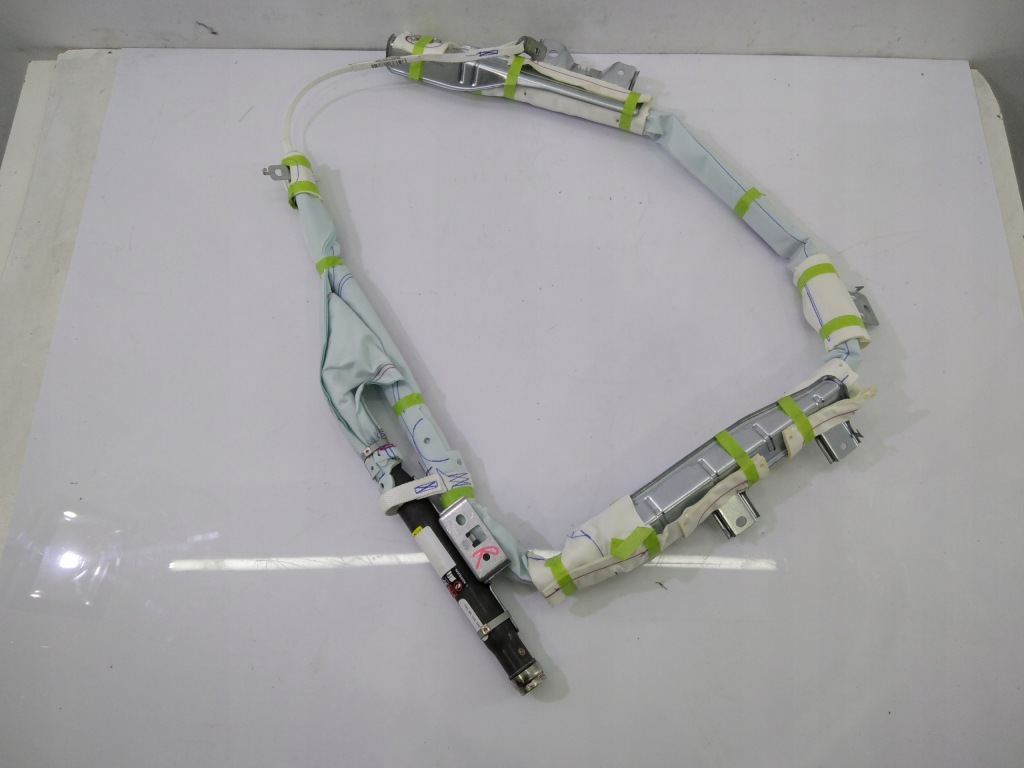 фото №1, Mercedes w470 x-klasa права шторка безпеки подушка безпеки