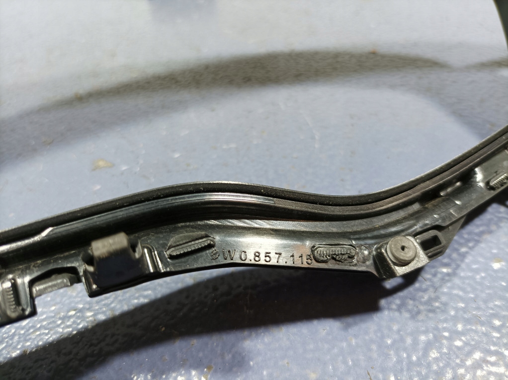 фото №6, Audi a5 f5 8w защита рамка спидометра 8w0857115