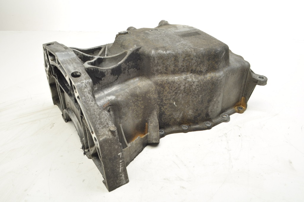 Купить Mercedes w176 1.5 cdi поддон масляная a6070140102