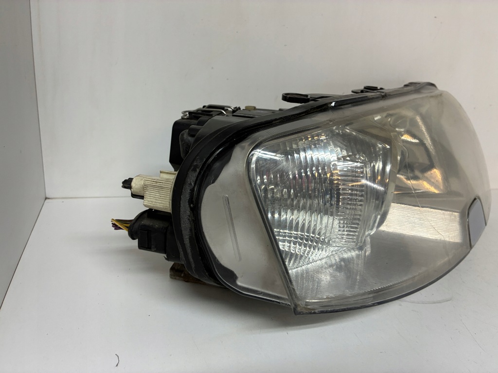 фото №10, Skoda superb 1 i ксенон лампа перед передня права europa