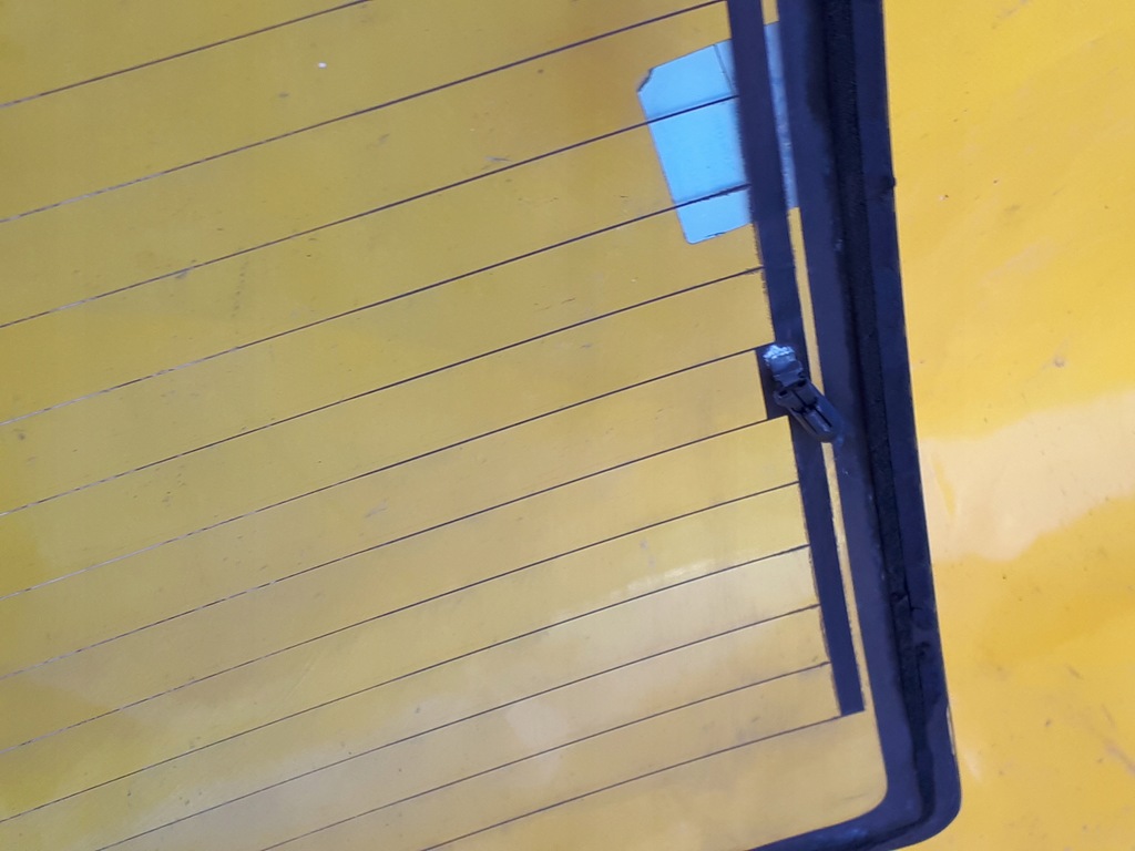 фото №10, Скло задня підігрівається mazda 121 91-96r