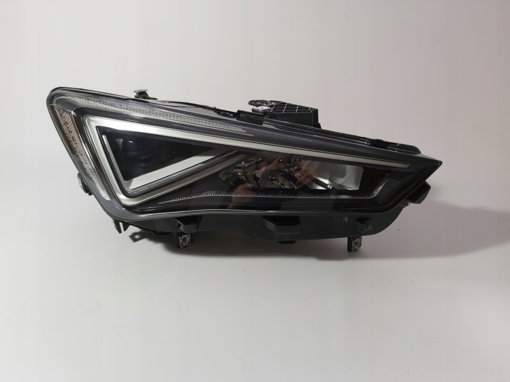 фото №1, Seat leon iv 4 лампа правая full led 5fb941008f