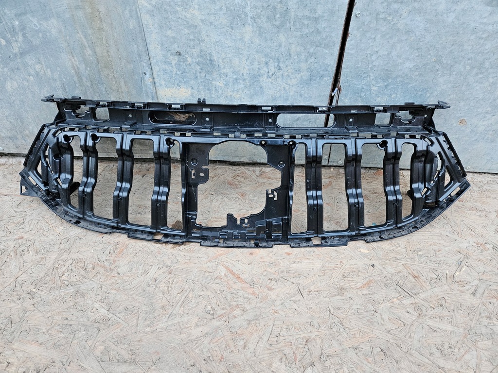 фото №1, Mercedes eqa решётка радиатора решётка радиатора бампера перед передний