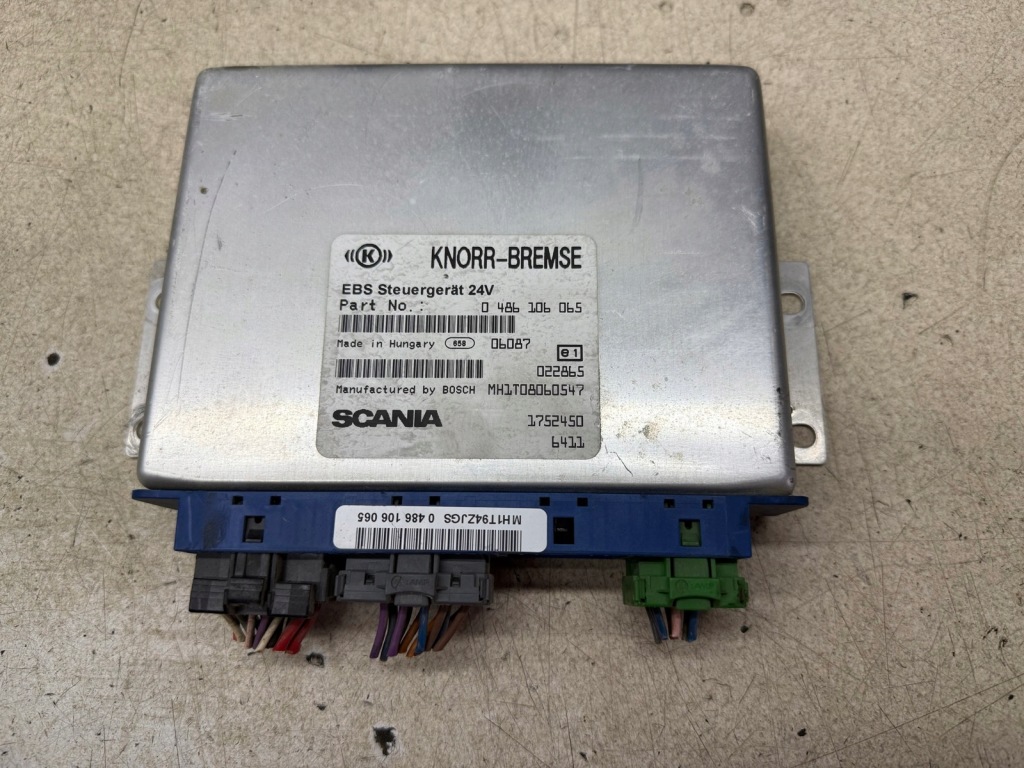 Купити Scania блок керування ebs 0486106065