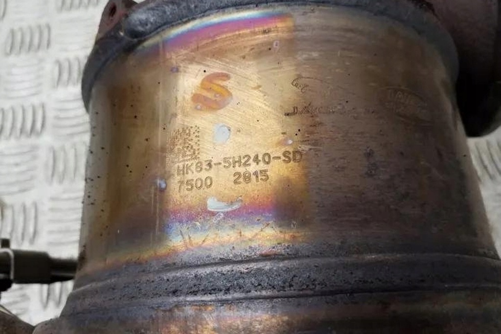 фото №6, Катализатор jaguar xe x760 hk835h240sd 2.0l дизель 120kw 2016