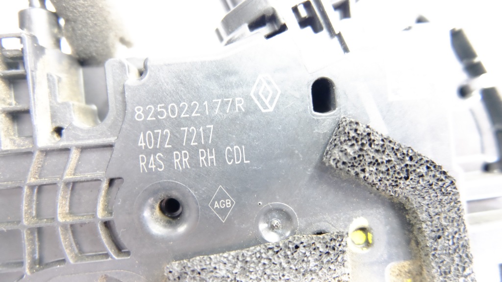 фото №8, Renault twingo iii замок двері правий задня 825022177r