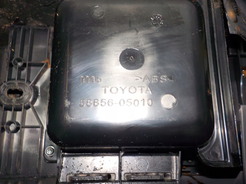 фото №6, Toyota avensis t27 2011r. 2.0 d4d тунель середній 58856-05010