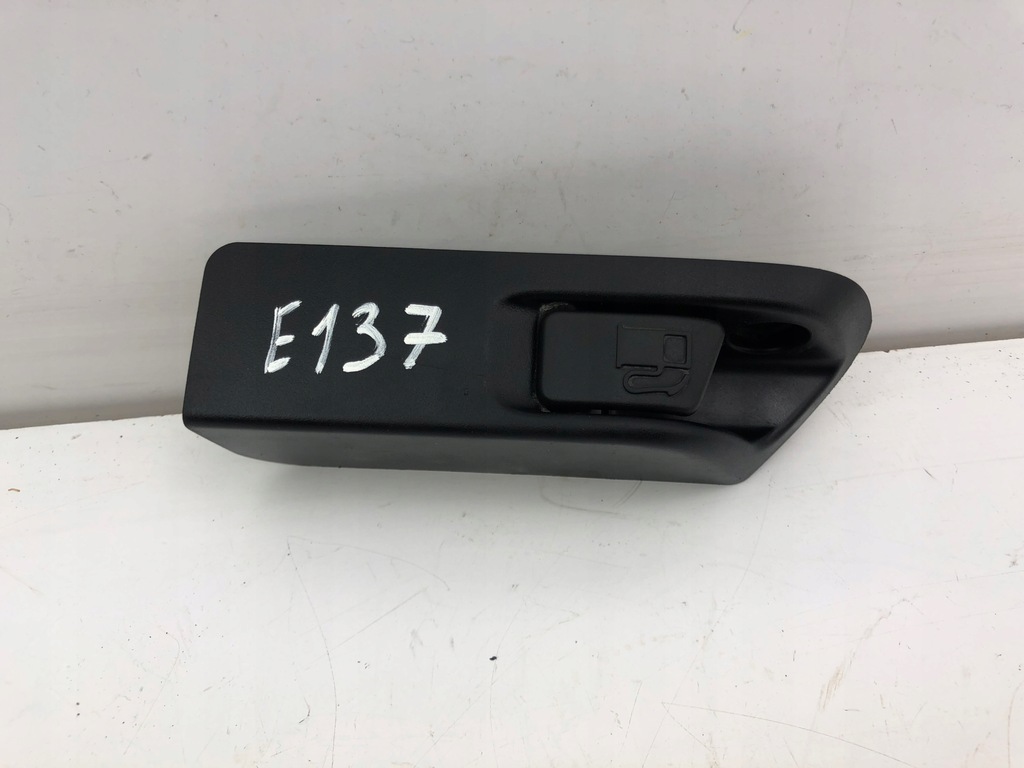 фото №6, Toyota yaris iii відкривання заливної пального кронштейн