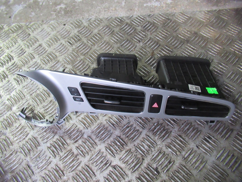 фото №1, Kia ceed ii hb 2014 r. решётка решётки обдув