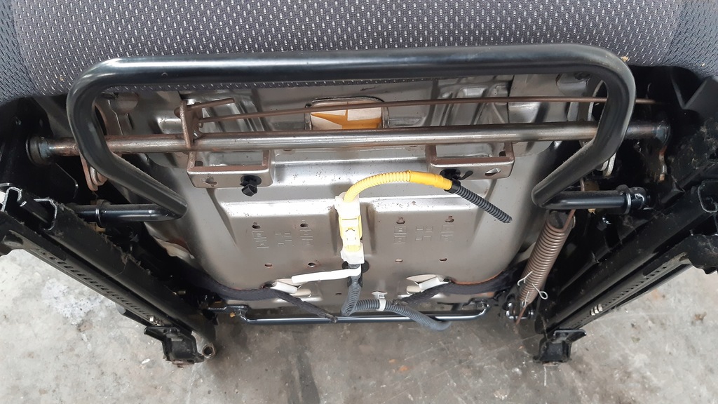 фото №4, Сидіння лівий перед kia rio ii