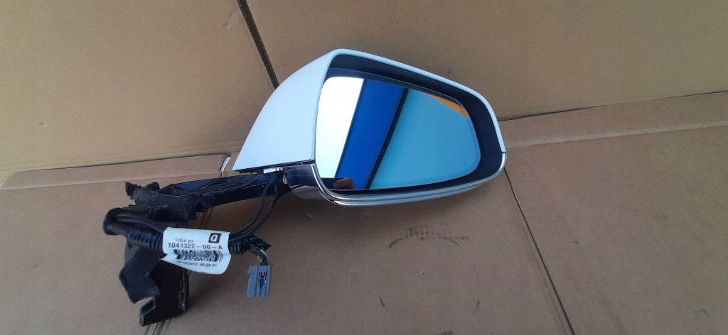Дзеркало перед праве tesla s 15 pin Оригінал