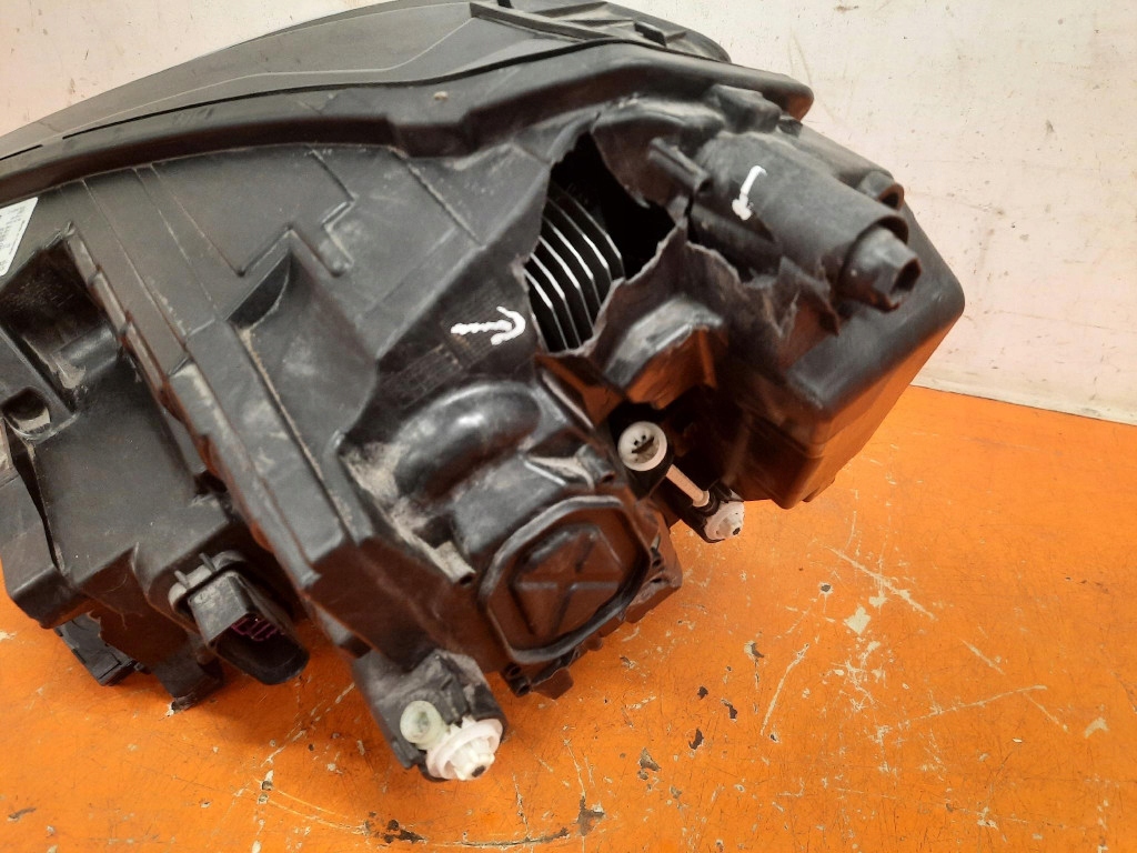 фото №9, Skoda kodiaq ii 24- лампа правая перед фара правый 57h941036a